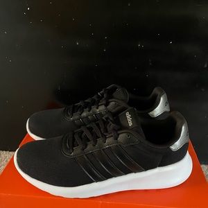 Adidas Lite Racer 3.0 Shoes size 8
